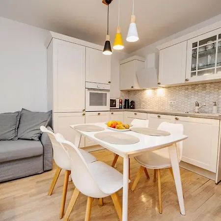 아파트 Sundowner *