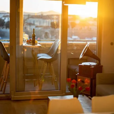 شقة Sundowner *